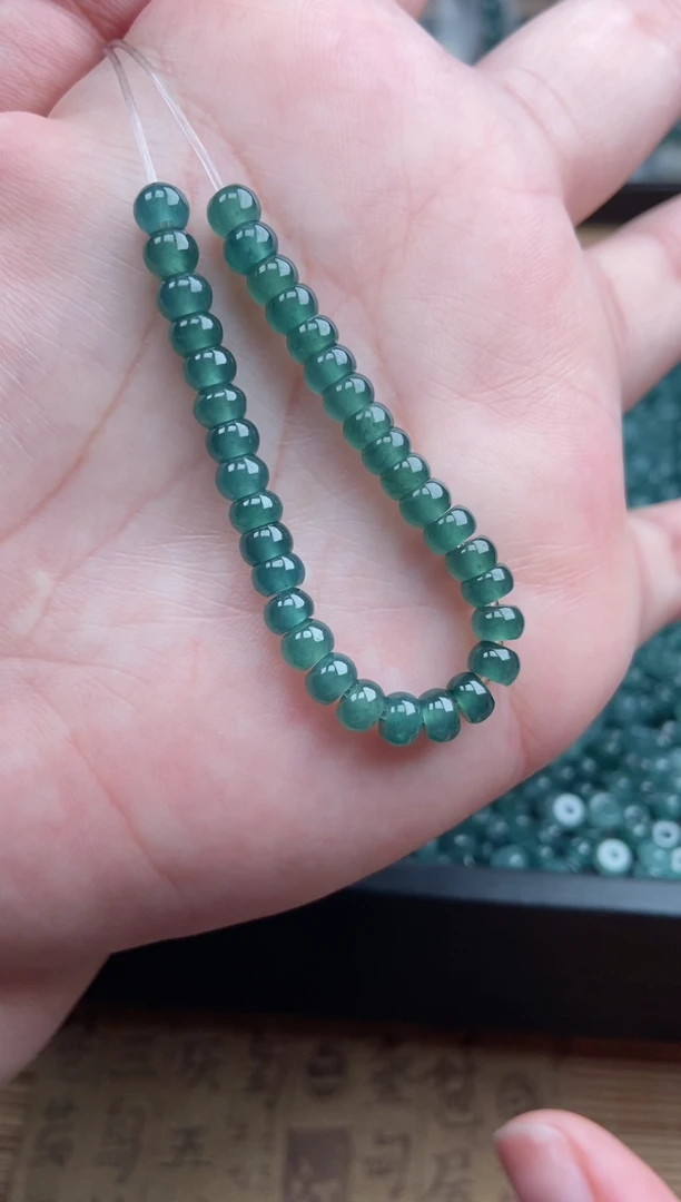 【闪购商品】翡翠手链未镶嵌算盘珠深色