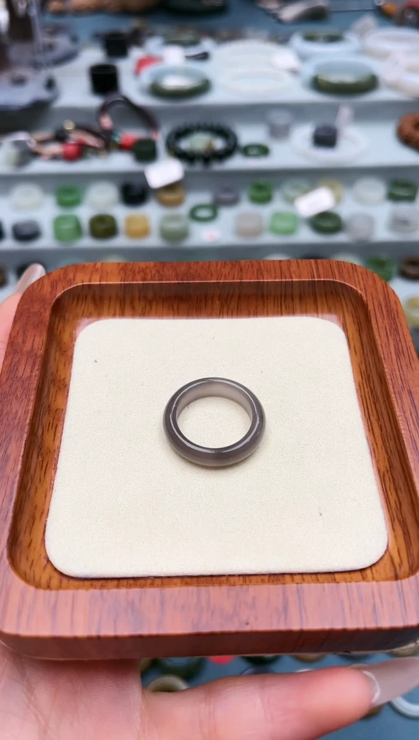 【闪购商品】和田玉戒指未镶嵌15号