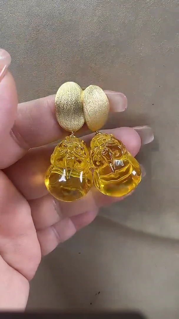 琥珀颈饰未镶嵌耳环