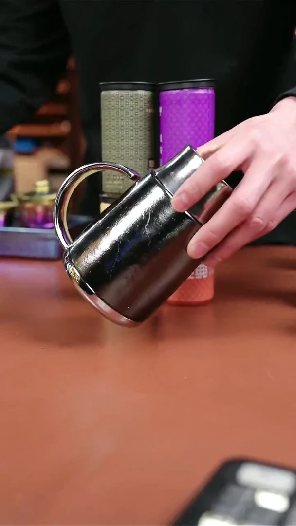 辉哥粉丝福利 茶忆办公杯+古树金花x2+桂花白x2 黑色