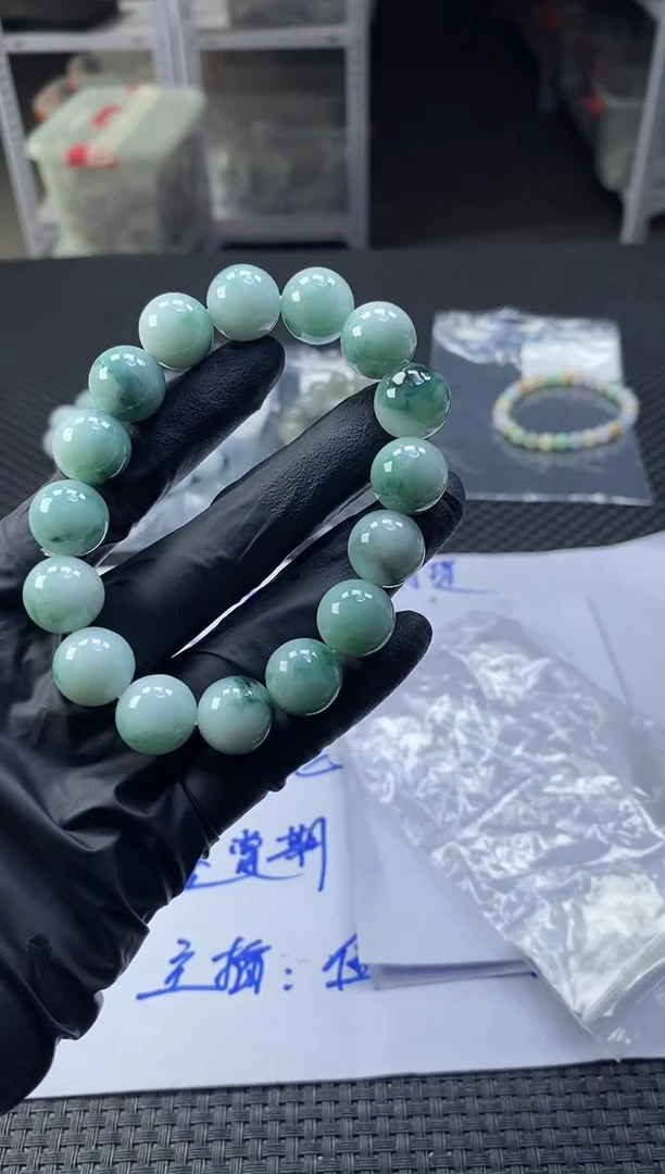 未镶嵌定制翡翠天然缅甸A货翡翠，拍一发一