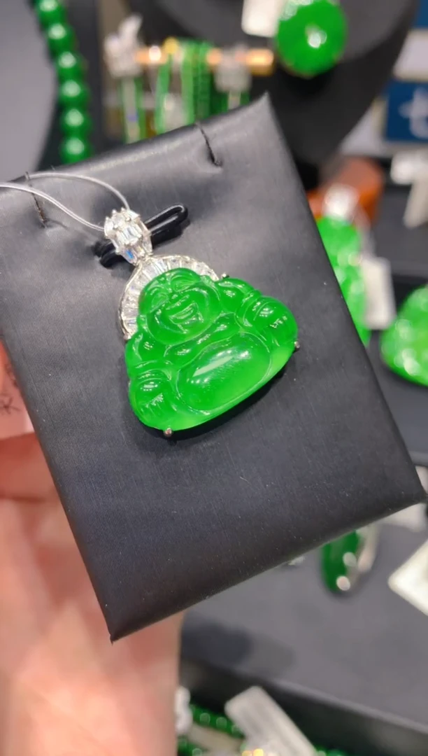 翡翠银S925镶嵌颈饰40一季