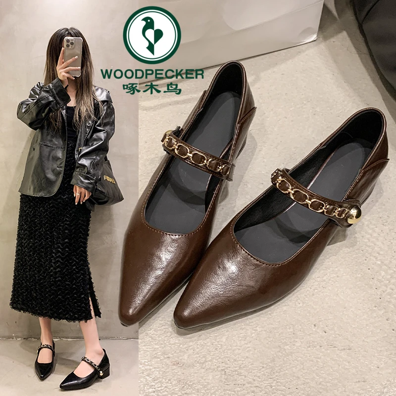 啄木鸟法式复古玛丽珍鞋女粗跟百搭尖头单鞋新款软皮一字带高跟鞋