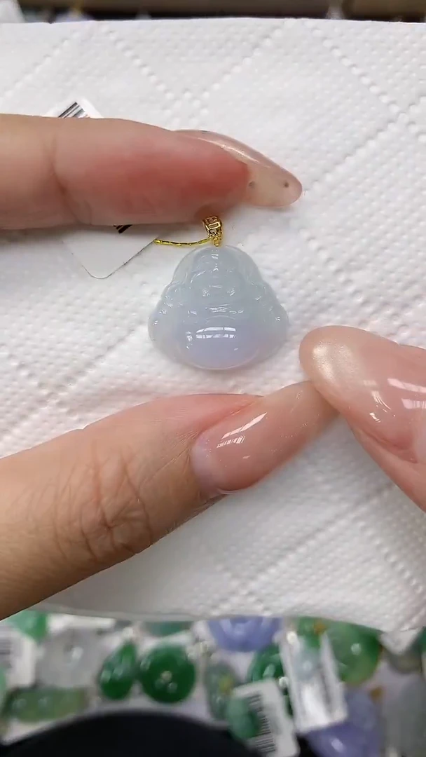 颈饰18K金镶嵌翡翠1111111111