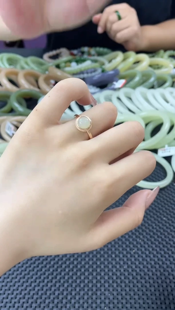 和田玉未镶嵌颈饰天然和田玉  1396