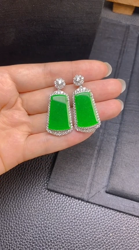 翡翠银S925镶嵌颈饰无事牌