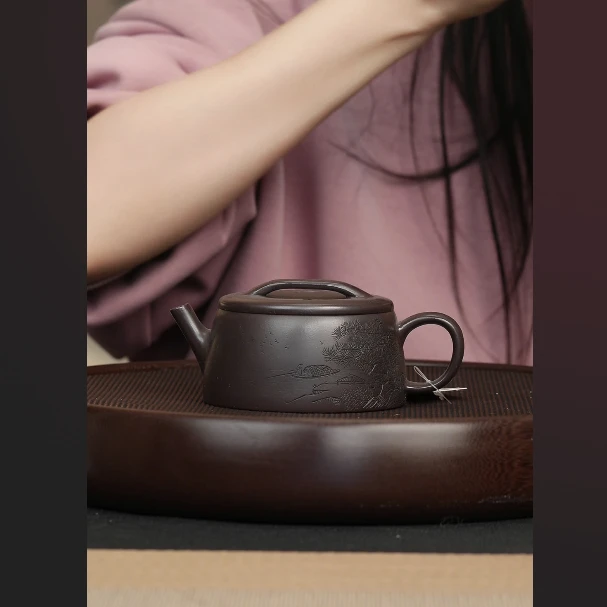 49 FMH老紫泥刻绘大口汉瓦壶