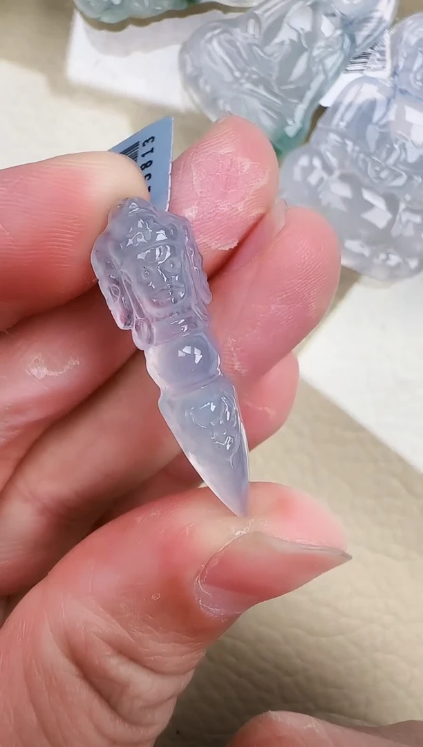 翡翠未镶嵌颈饰缅甸翡翠a货