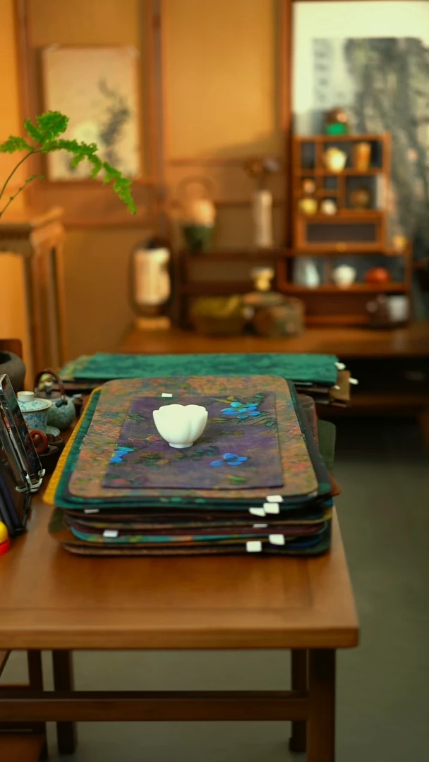 美**情莲花主人杯2个  冰种