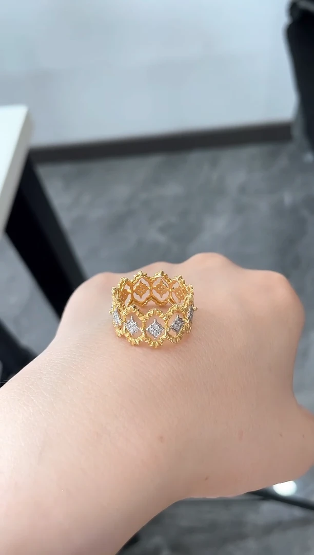 【闪购商品】钻石戒指18K金镶嵌【kk珠宝】镂空菱形戒指