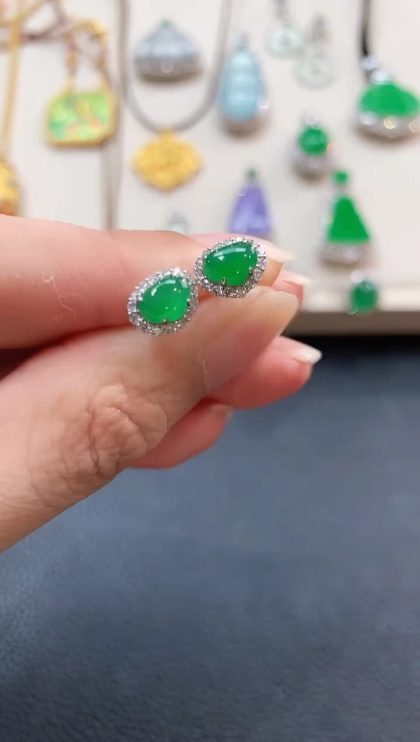 翡翠18K金镶嵌耳饰b24