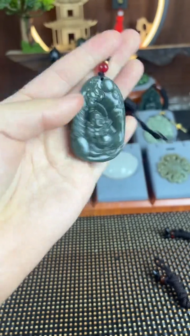 【闪购商品】和田玉颈饰未镶嵌1