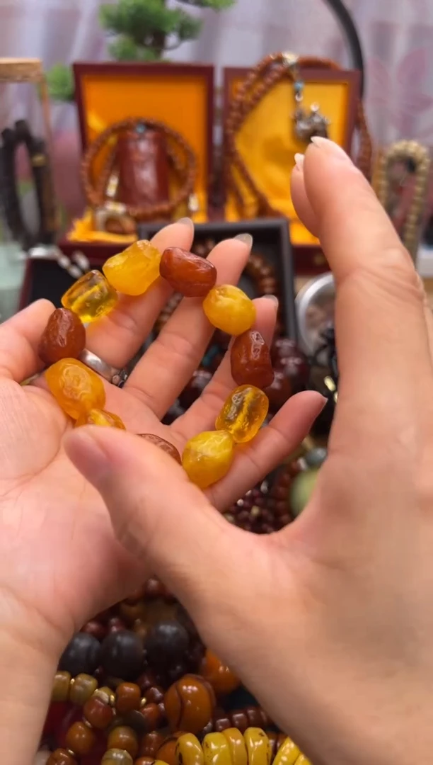 未镶嵌颈饰蜜蜡1111111111111111111