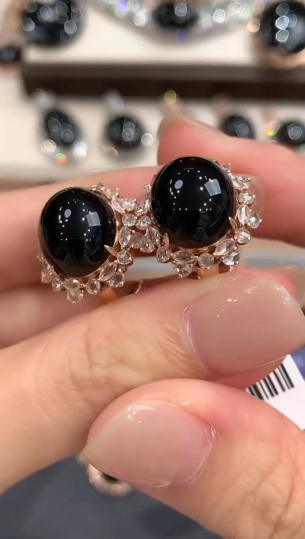 18K金镶嵌翡翠耳饰q135