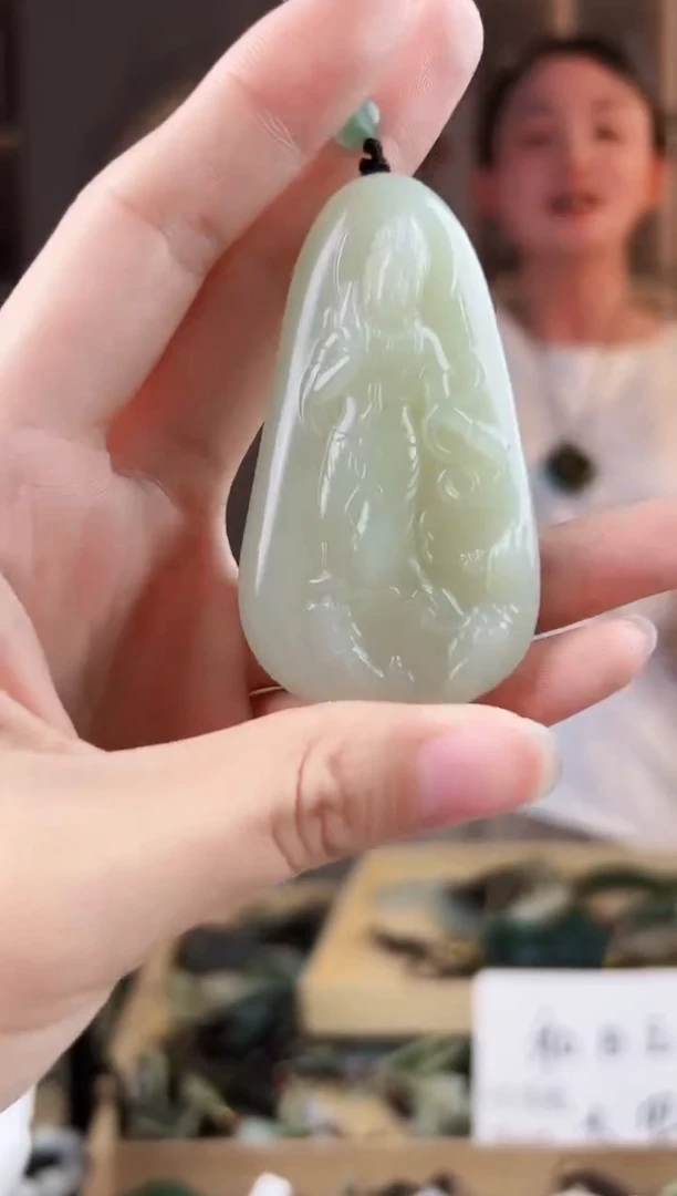 颈饰未镶嵌和田玉拍一发一，多样性发货