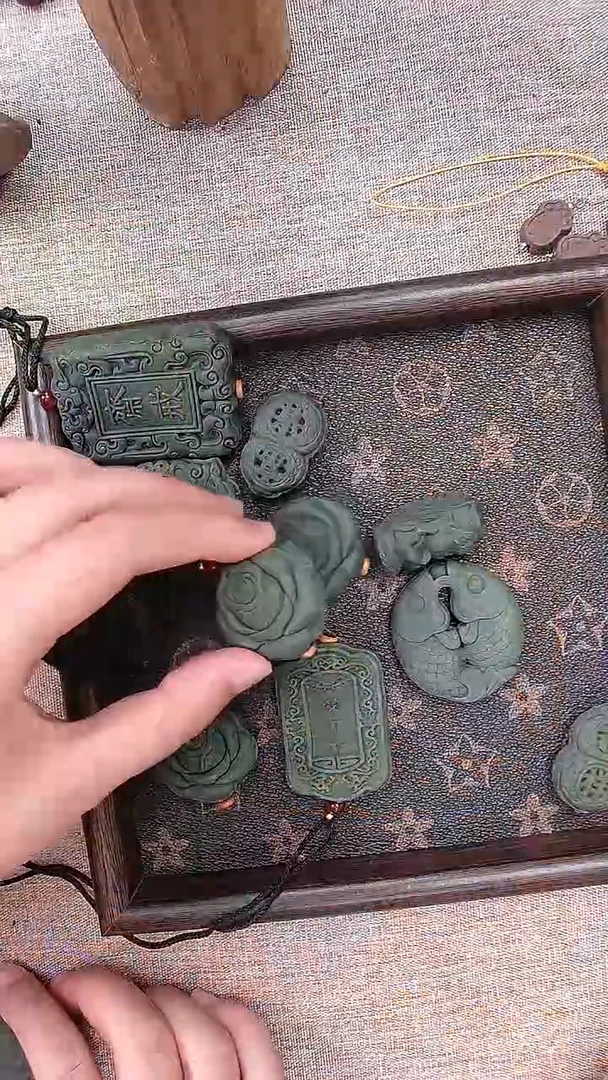 木青龙醒心玫瑰花