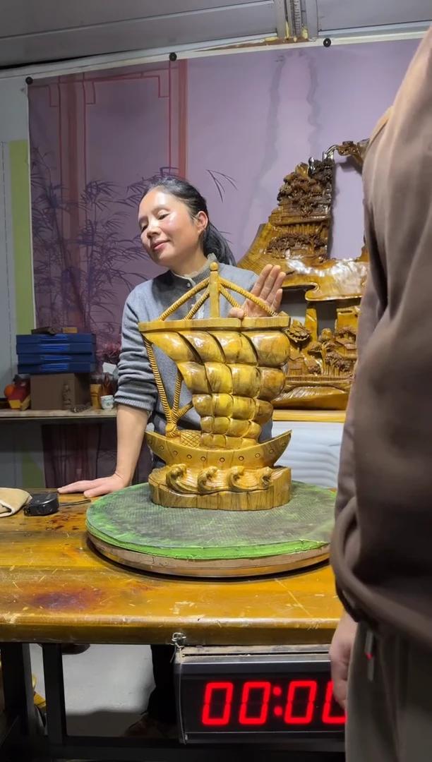 金丝楠最***想金丝楠木雕刻摆件