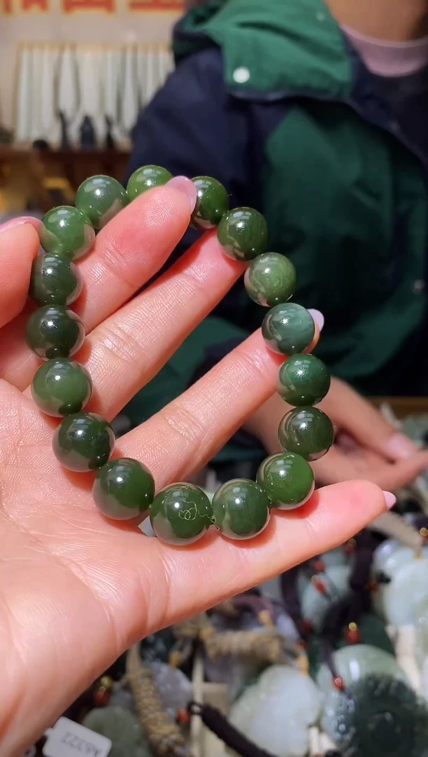 颈饰未镶嵌和田玉6