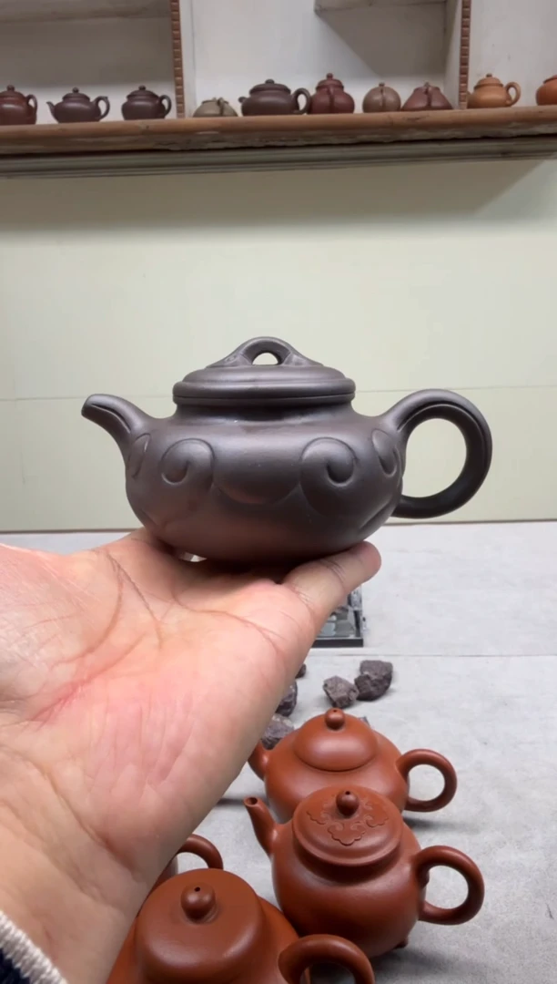 茶壶紫砂杰*黑墩头半手如意仿古