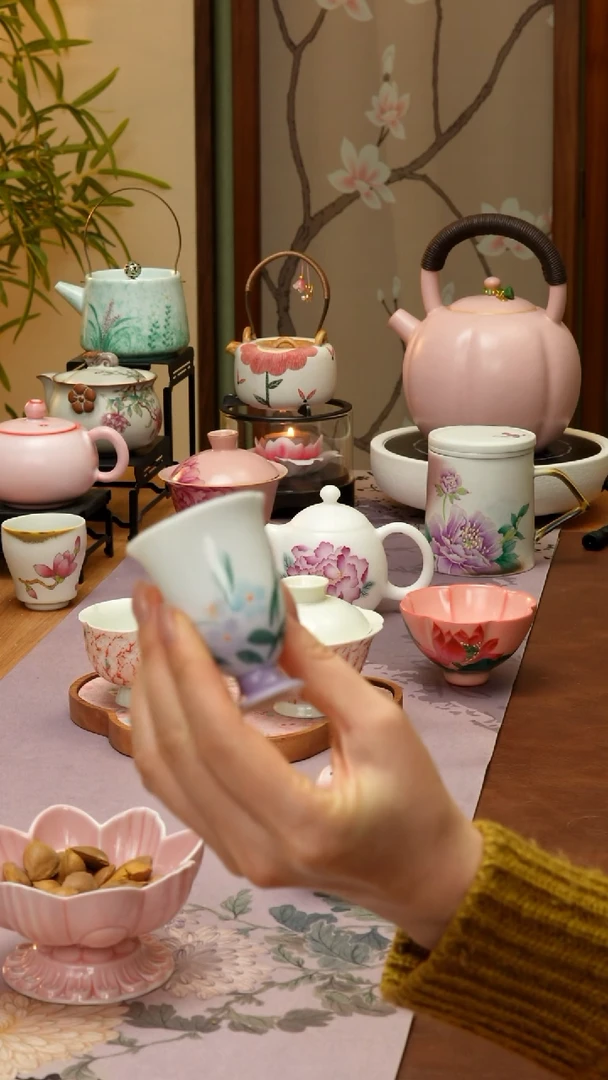 【闪购商品】【领丰茶具福力】手绘小花猫闻香杯