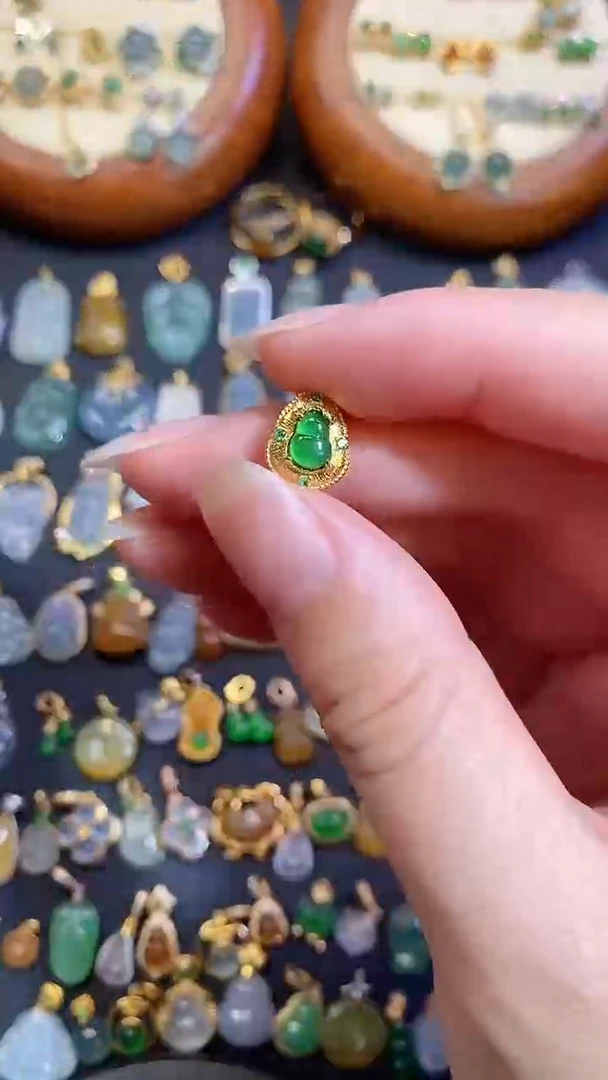 翡翠银S925镶嵌颈饰天然A货翡翠