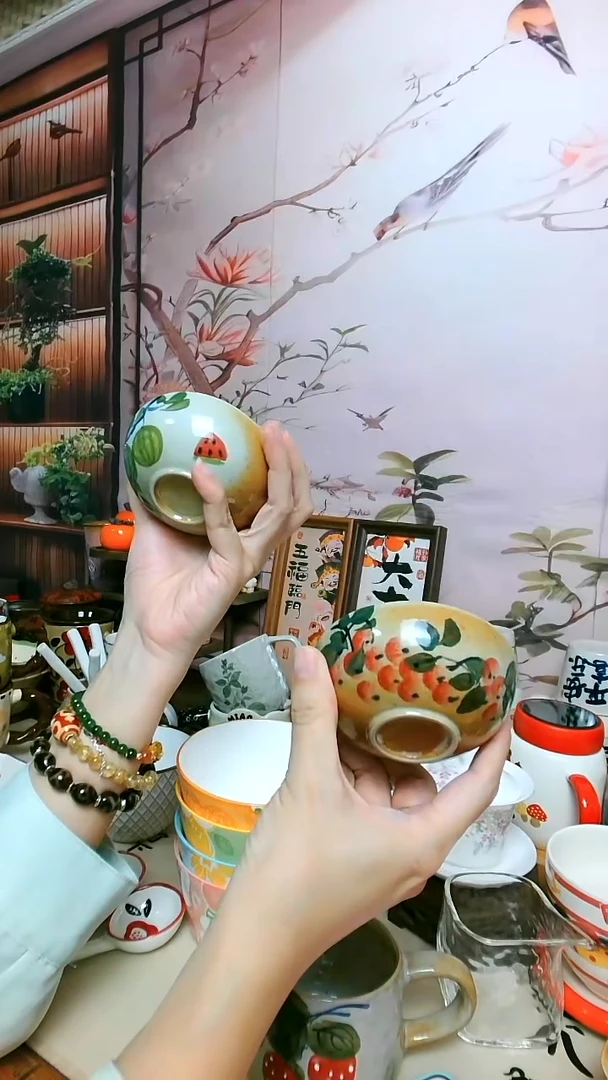 景德镇陶瓷普洱杯随机图案