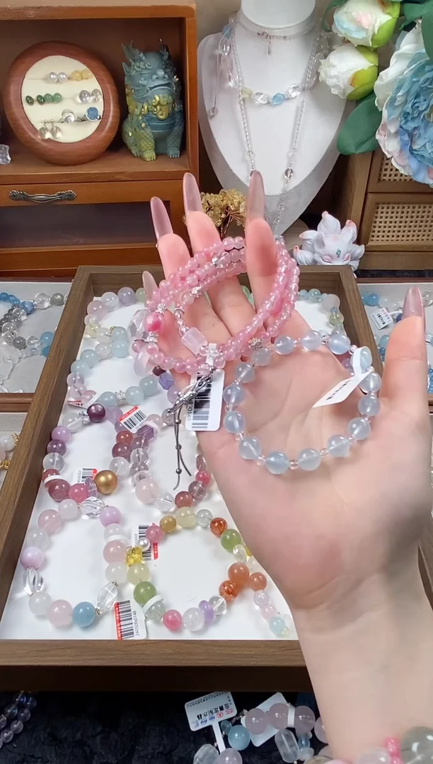 水晶手串未镶嵌樱花雨加海蓝宝