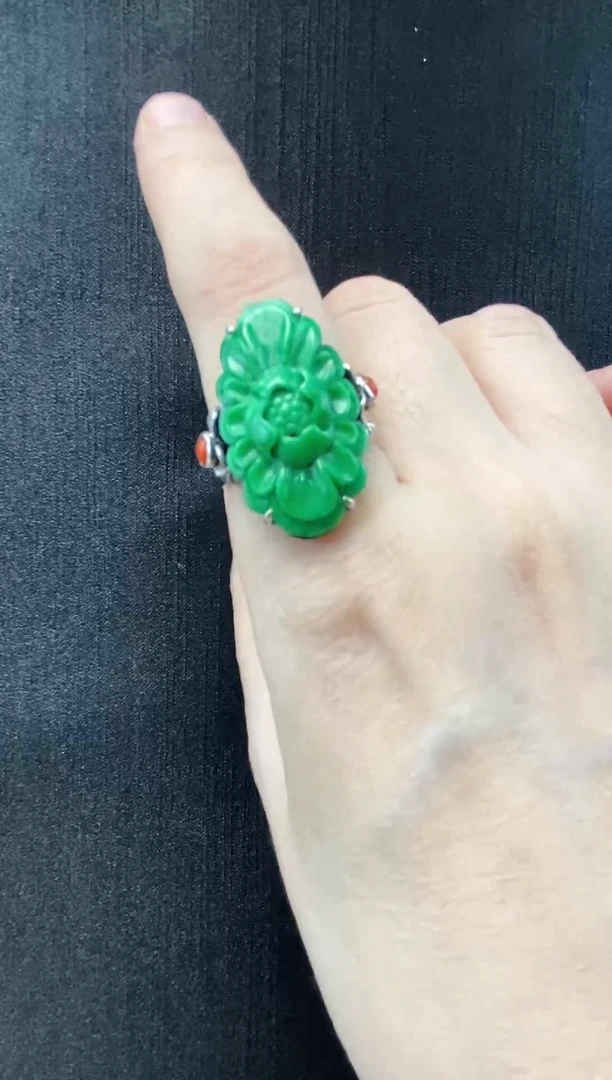 银S925镶嵌戒指翡翠A货翡翠戒指