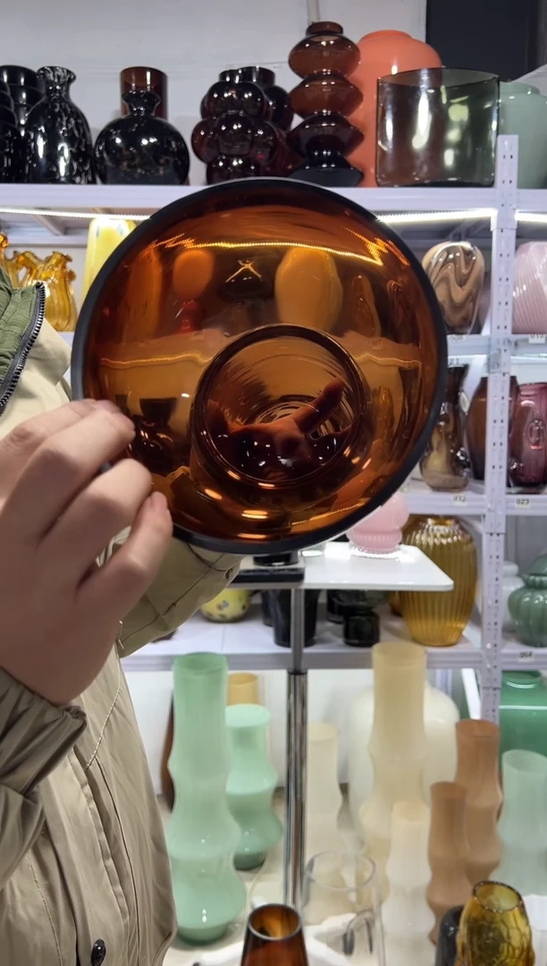 琥珀色轻奢花瓶微瑕介意勿拍