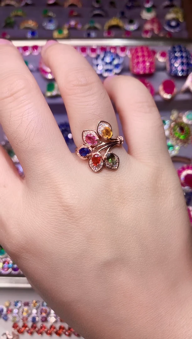 戒指彩色蓝宝石银S925镶嵌....