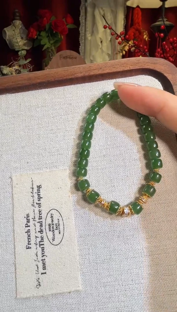 【闪购商品】和田玉手链银S925镶嵌俄料碧玉直切