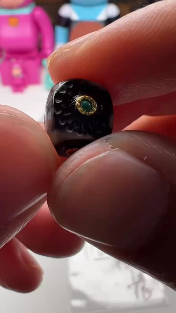 【闪购商品】玛瑙/玉髓玛瑙雕刻未镶嵌玛瑙雕刻四方珠单珠