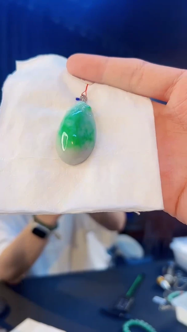 翡翠18K金镶嵌颈饰缅料A货/支持复检/一件