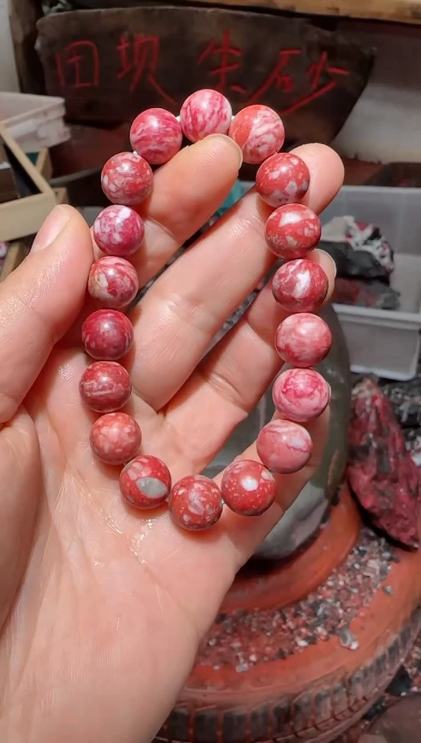 天然辰砂原石手串33
