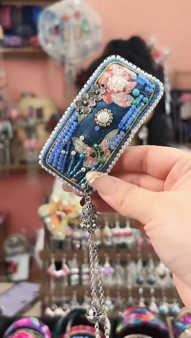 织绣艺枝独绣手工饰品96