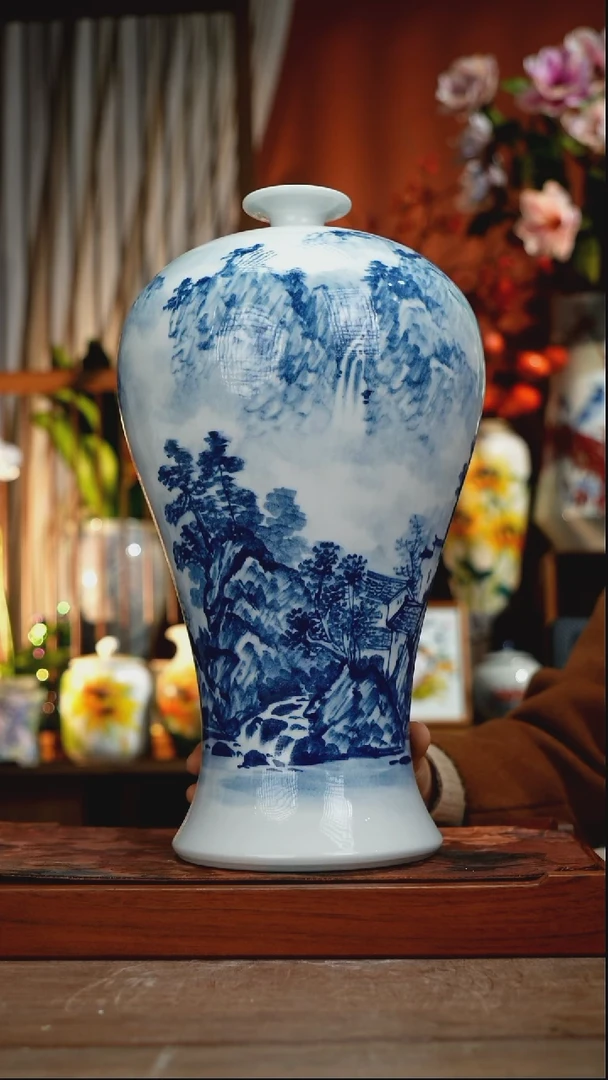 当代景德镇设计师釉下手绘陶瓷花瓶