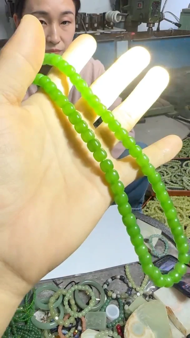 苹果绿卡8老型珠女士妈妈链