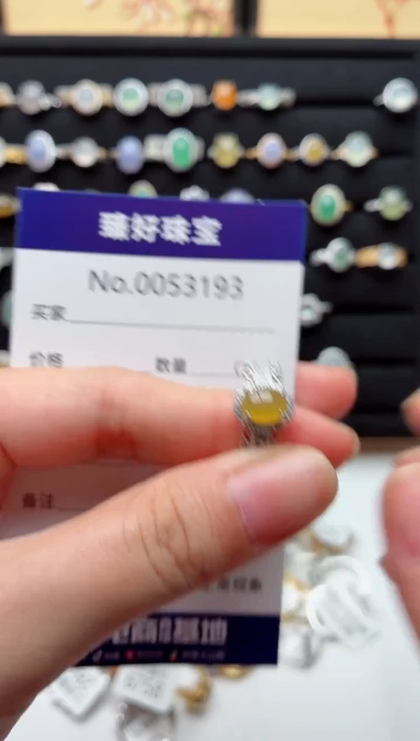 银S925镶嵌戒指翡翠.