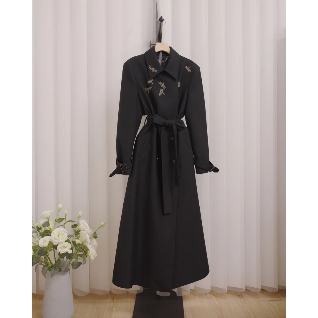 2025文哥工作室女冬季高定时尚设计气质大衣外套L6-XZ25105