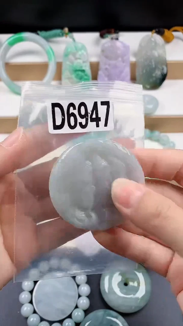 颈饰未镶嵌翡翠天然翡翠吊坠挂件