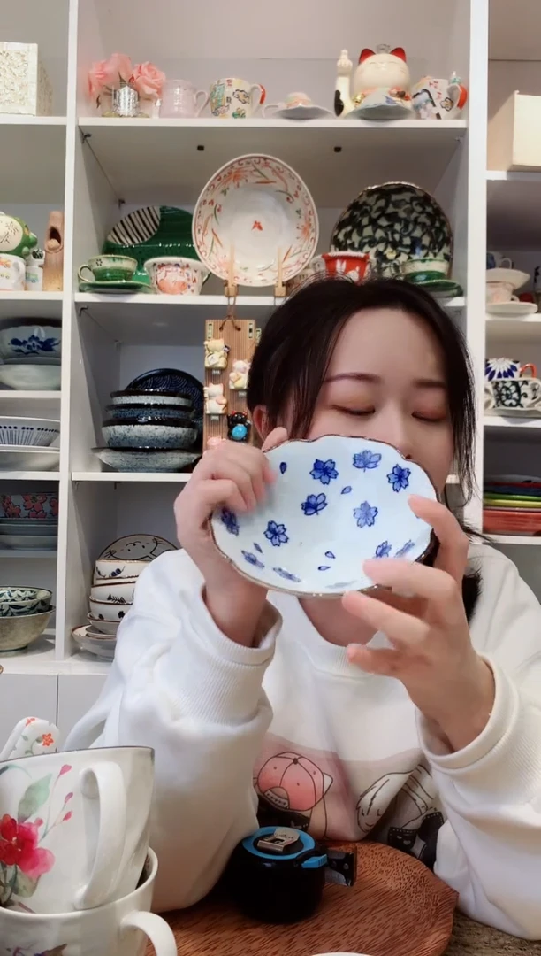 陶瓷【微瑕】寿山花朵甜品碗14cm