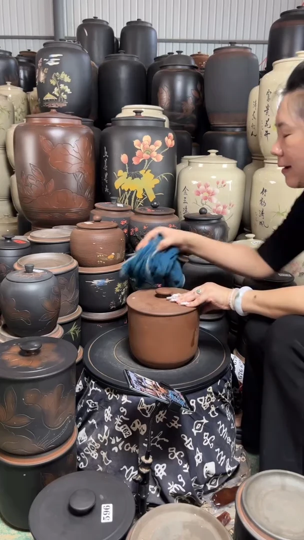 罐大大瑕疵茶叶罐 古铜色小五饼 640