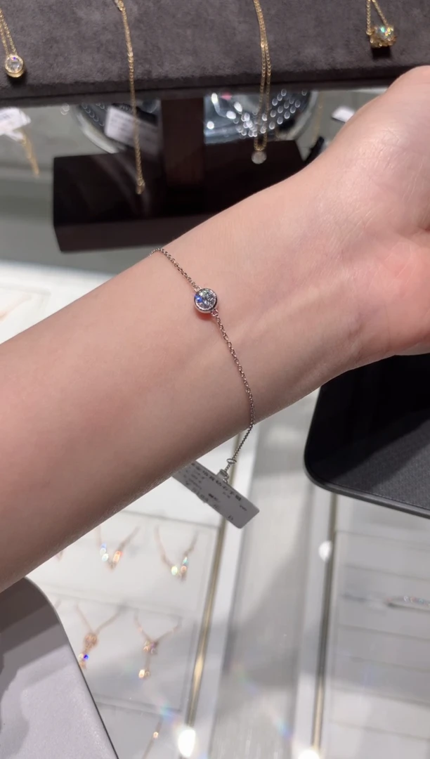 18K金镶嵌实验室培育钻石泡泡手链