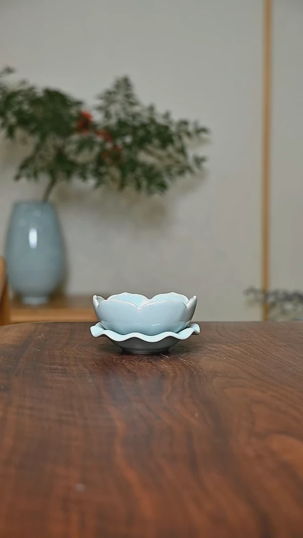 莲花茶漏 天青 微瑕 无款
