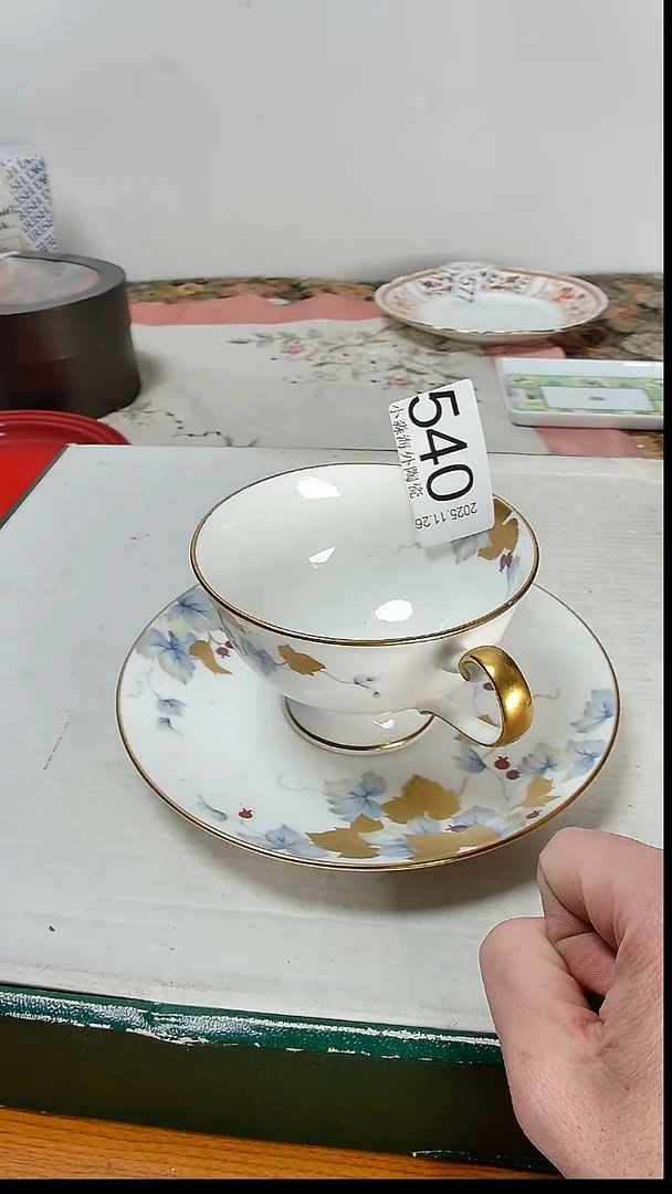 瓷片贝****佳小淼海外陶瓷工艺品