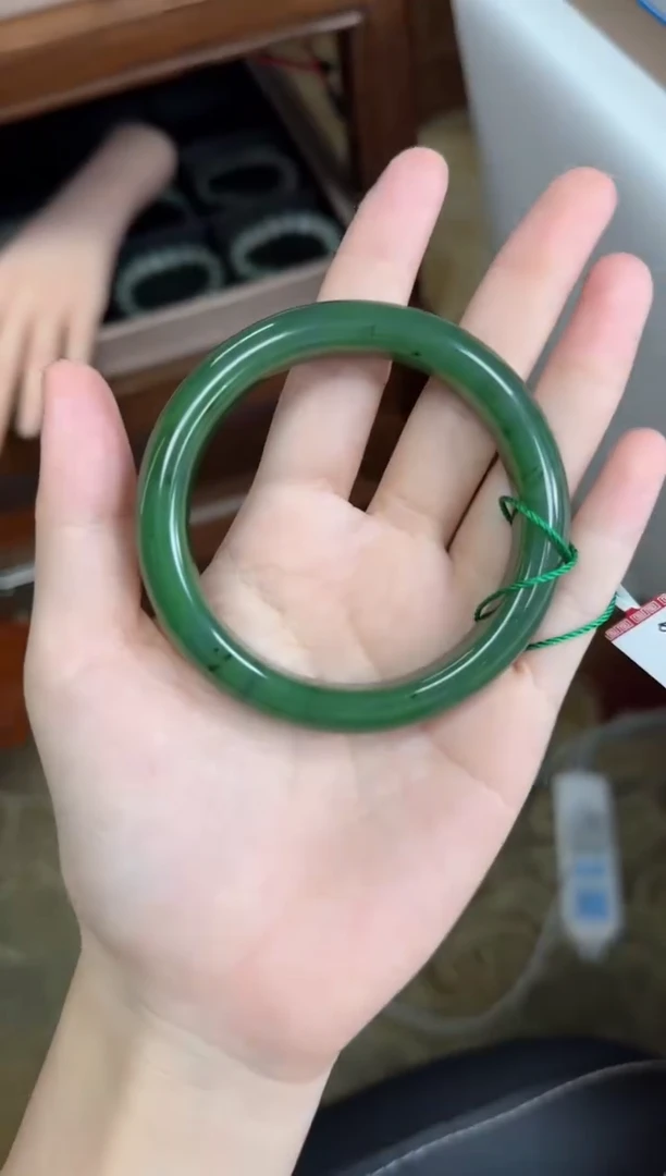 未镶嵌手镯和田玉58