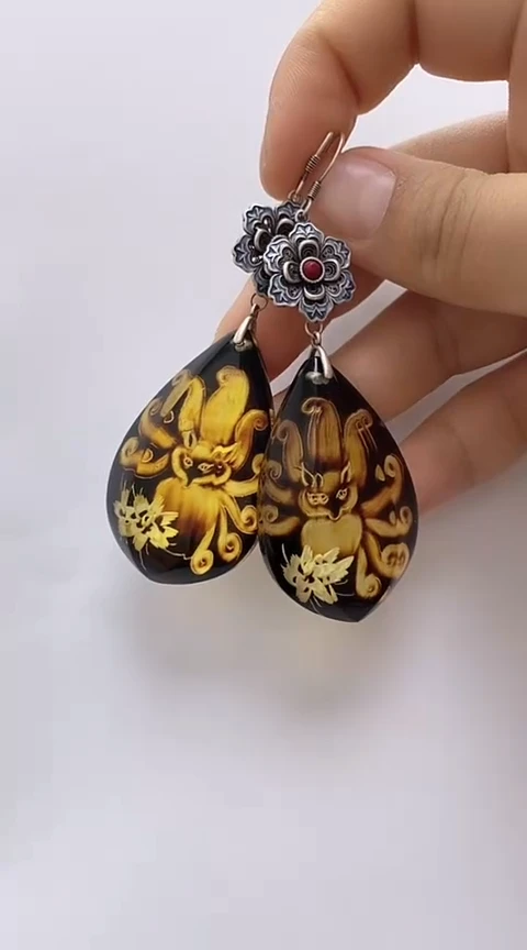 【闪购商品】琥珀裸石银S925镶嵌琥珀耳坠