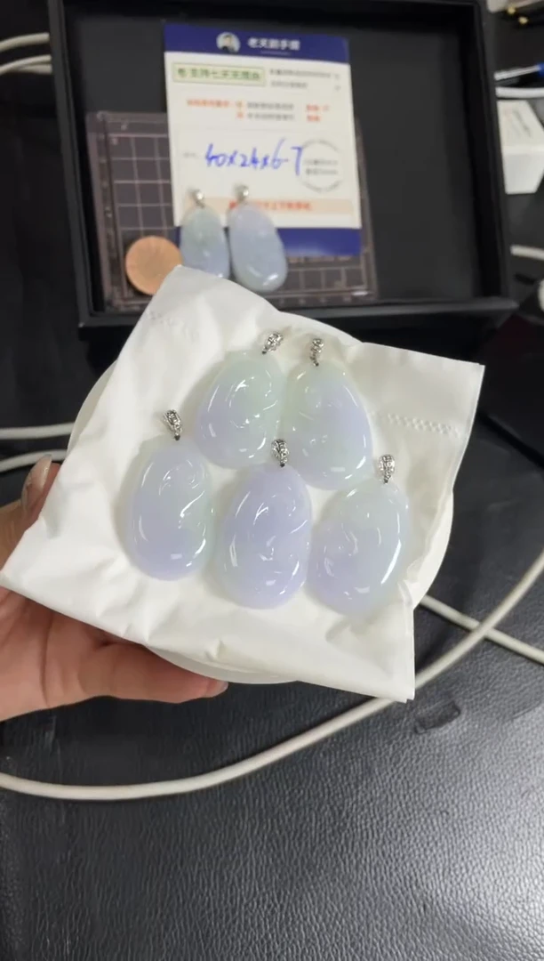 【闪购商品】翡翠挂件18K金镶嵌如意FL17配绳/多样性发其一ZBCP