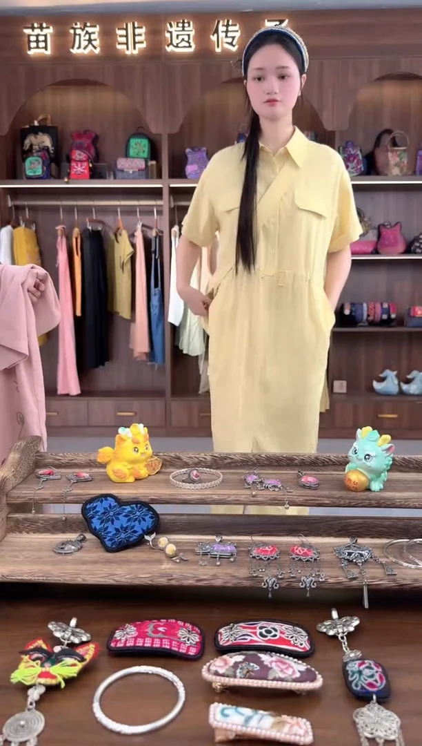 织绣扶光苗绣传承L58