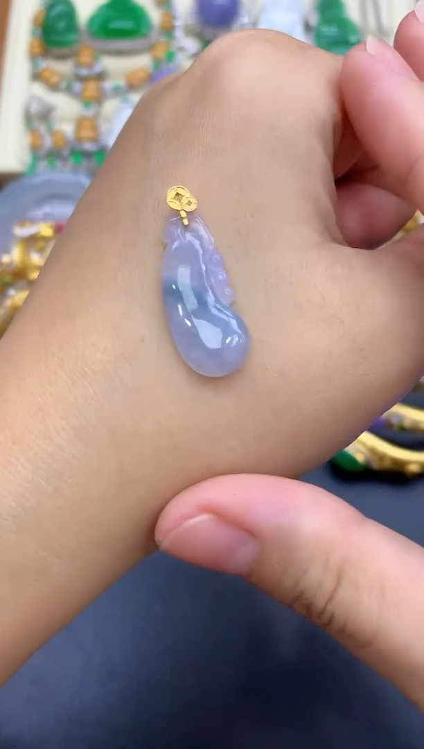 颈饰18K金镶嵌翡翠2-中国好珍宝